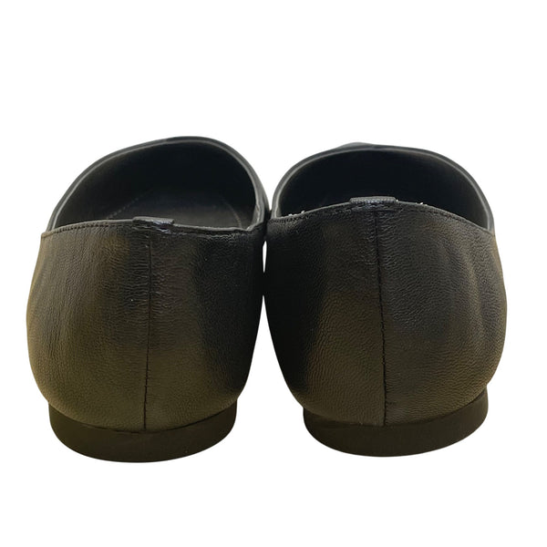 Audrey Brooke Women’s Black Leather Cici Taper Toe Flat Shoes Size 8M