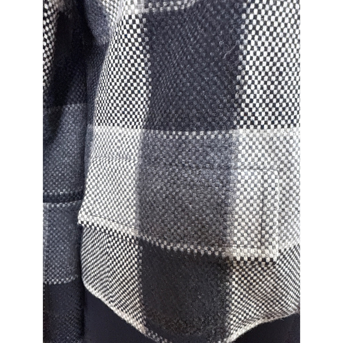 Carlisle Women's Black & Gray Plaid Wool Blend Cropped Jacket Size 8