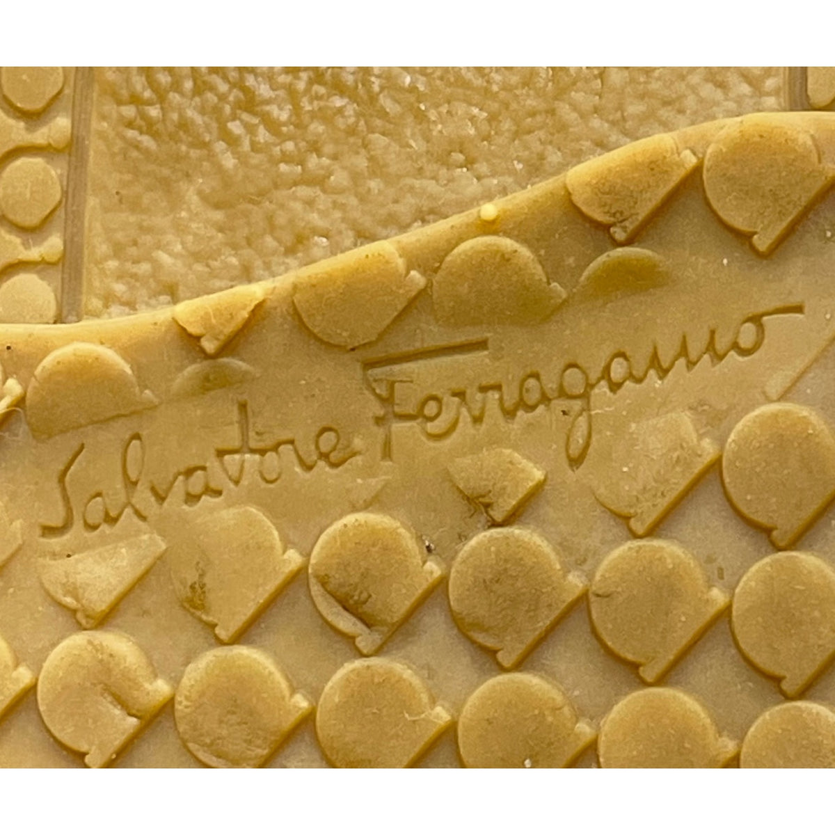 Salvatore Ferragamo Women’s Beige Panna Bow Elodie Espadrilles Flats Sz 9.5M