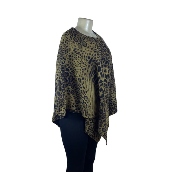 Animal Print Women's Lightweight Poncho With Decorative Button Closure OS