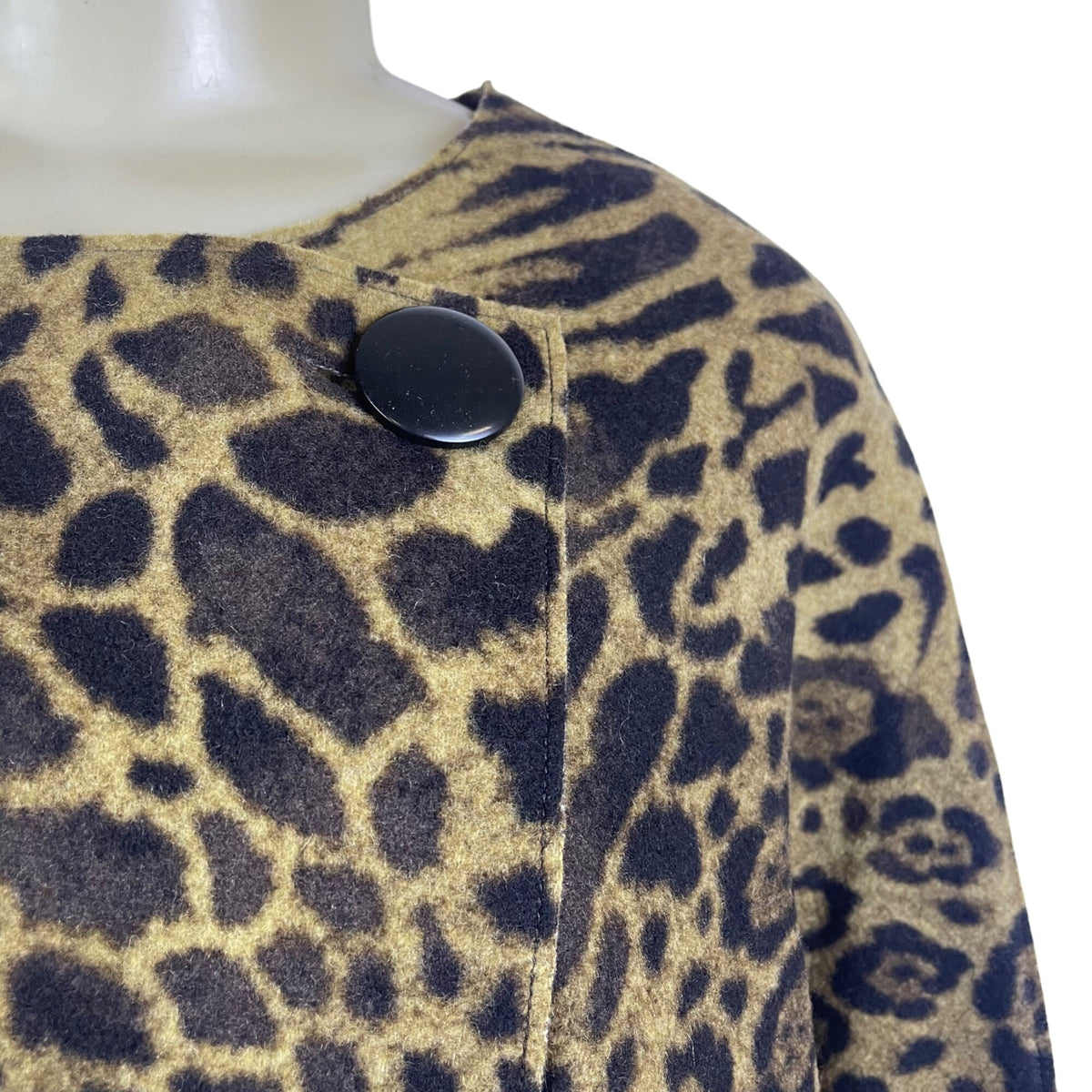 Animal Print Women's Lightweight Poncho With Decorative Button Closure OS