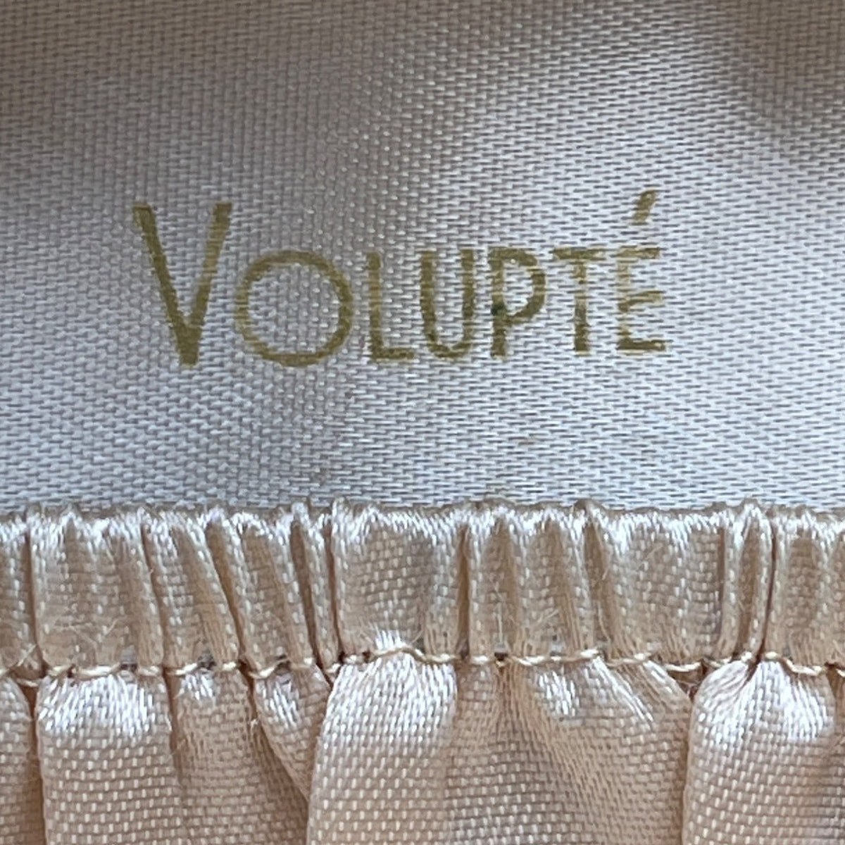Vintage Volupté Gold Hard Shell Rhinestone Clasp Clutch Purse Sz S