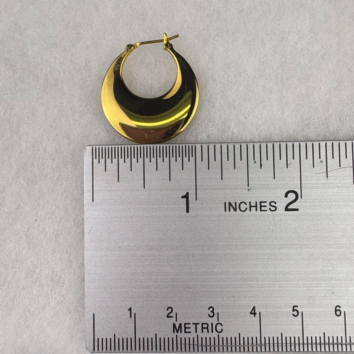 Monet Gold Tone 14K Gold Filled Hoop Earrings Pierced Vintage Jewelry