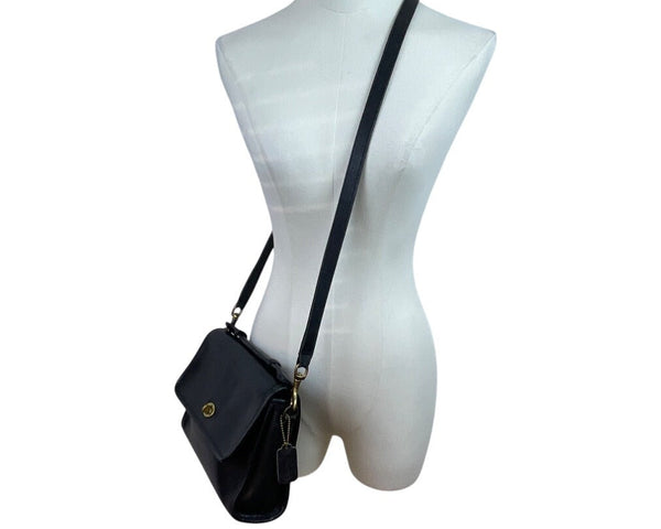 Vintage Coach Black Leather Turn Lock Adjustable Strap Crossbody Bag Sz M