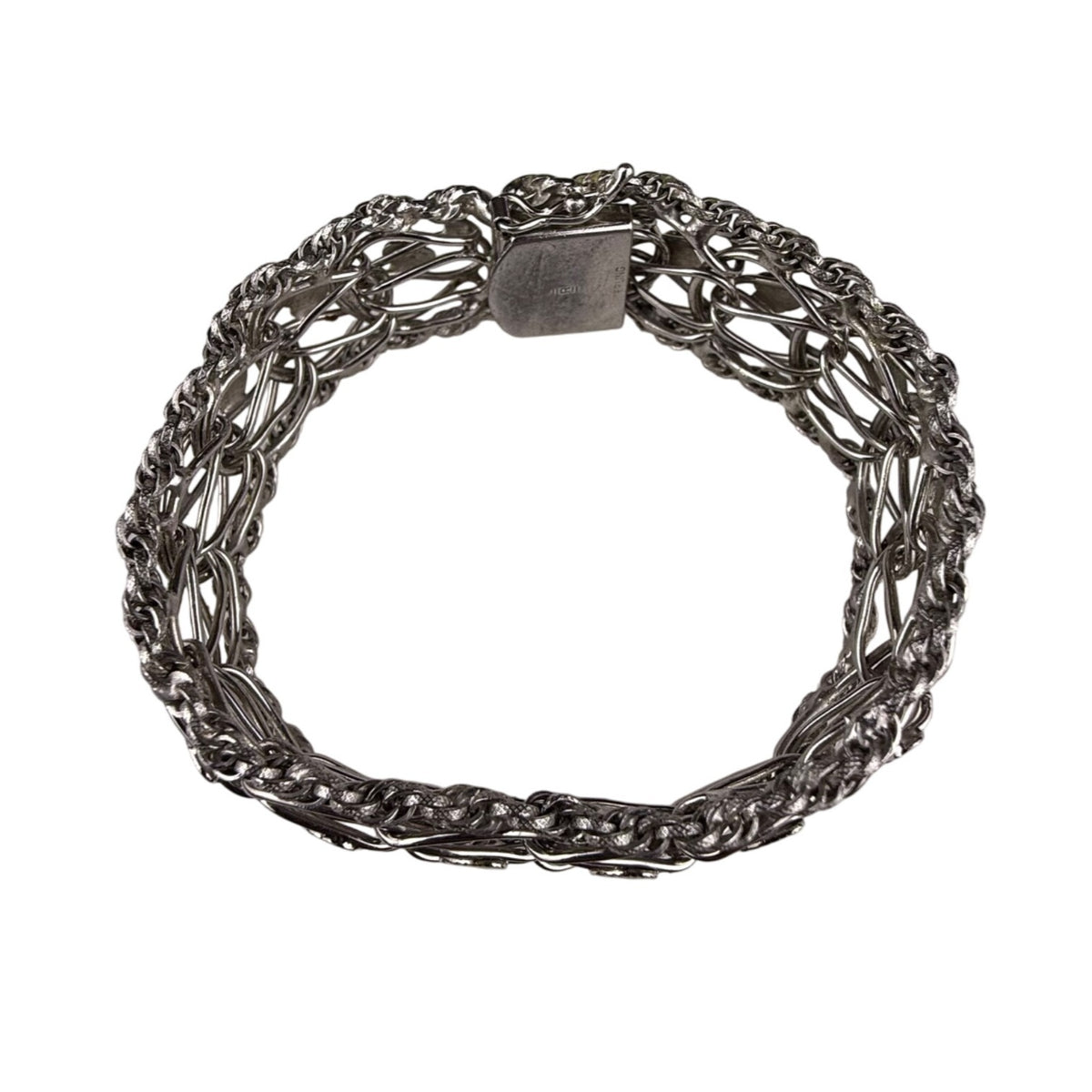 Vintage Sterling Silver Heart Motif Chain Bracelet Intricate Clasp Oval Design