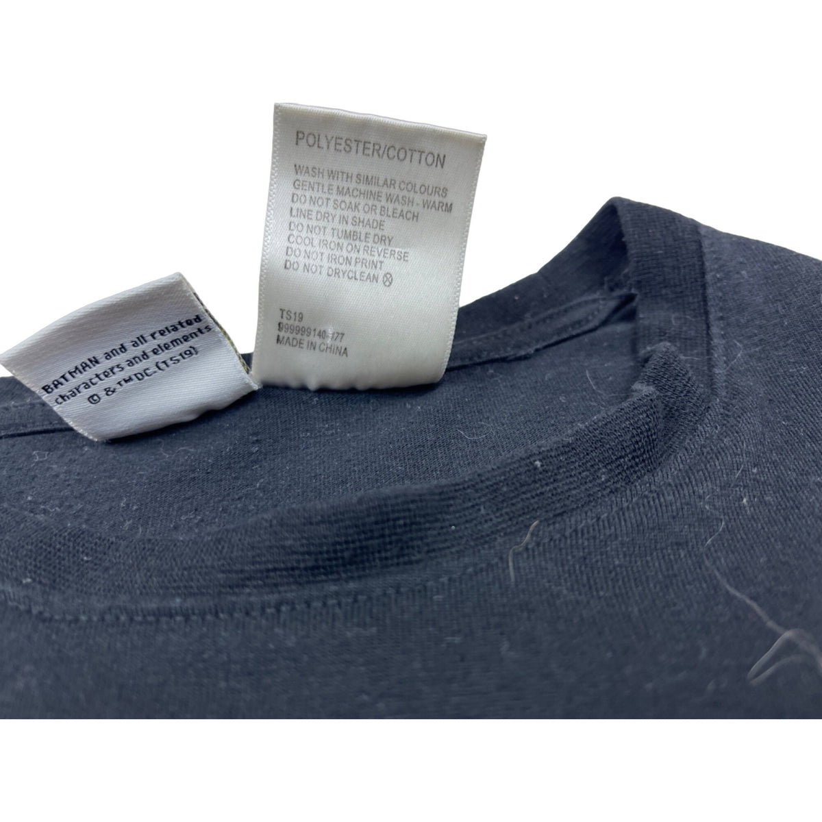 Batman Black Long Sleeve T-Shirt Youth Size With White Graphics New