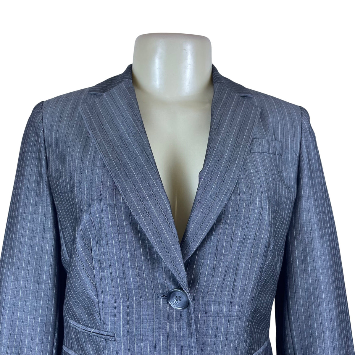 Ann Taylor Loft Womens Gray Pinstripe Rayon & Wool Blazer Two Button Size 4P