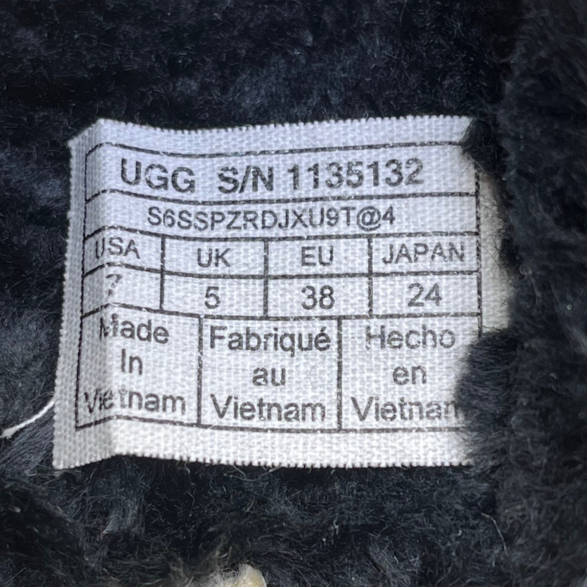 UGG Women’s Black Fur Fuzzy Slide Slipper Size 7