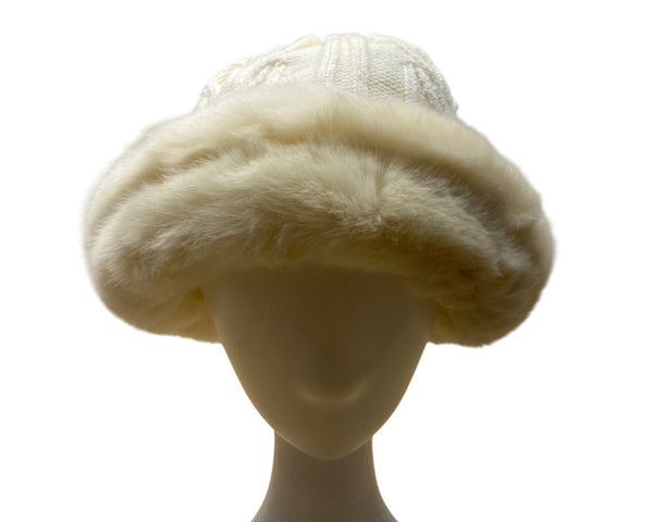Parkhurst White Knit Winter Hat With Faux Fur Trim