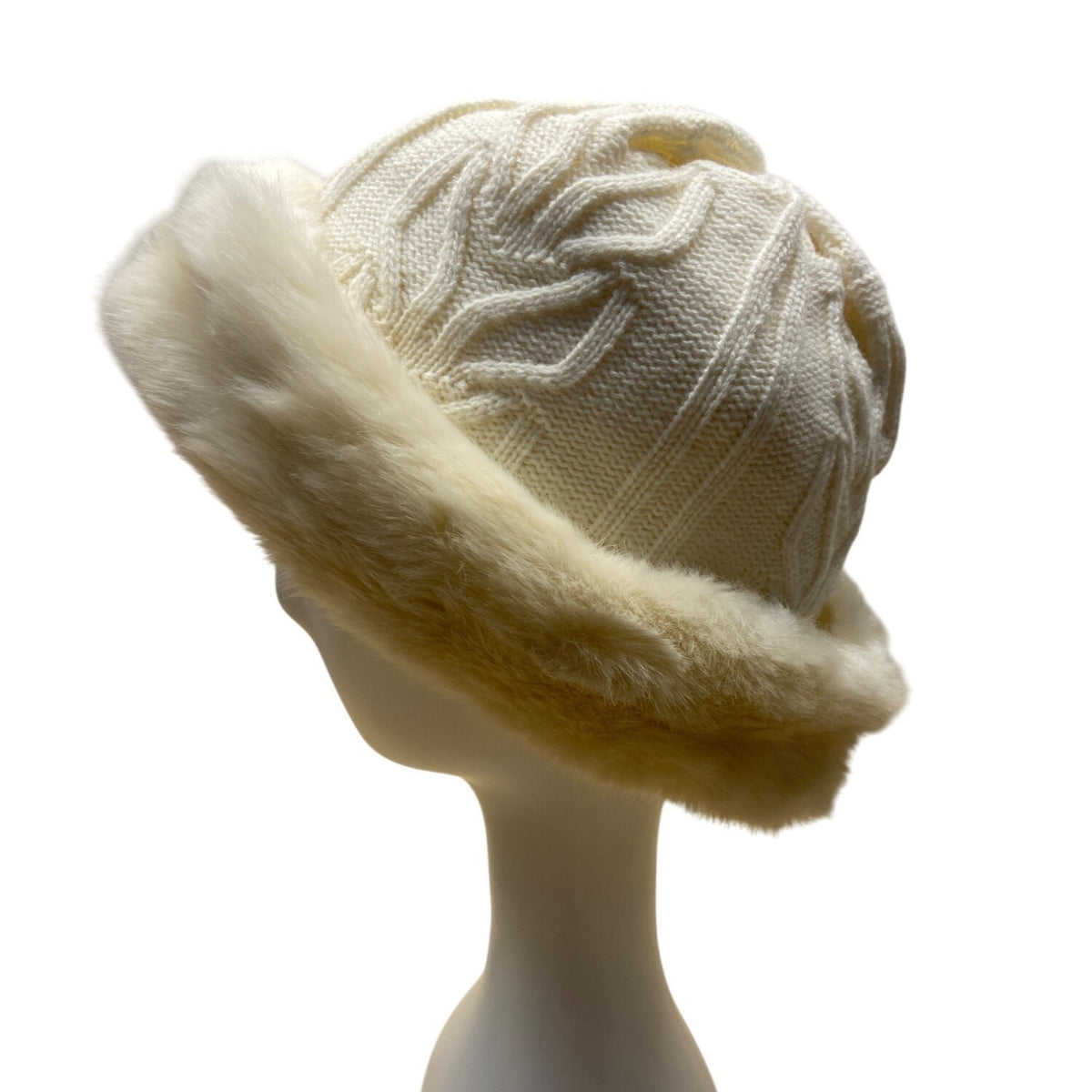 Parkhurst White Knit Winter Hat With Faux Fur Trim