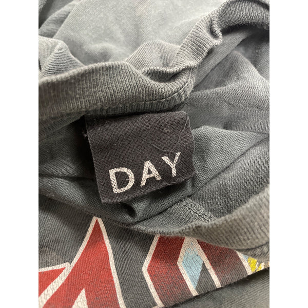 Day Womens Gray Cotton Dreamer Graphic T-Shirt XS Vintage Style Casual Crewneck