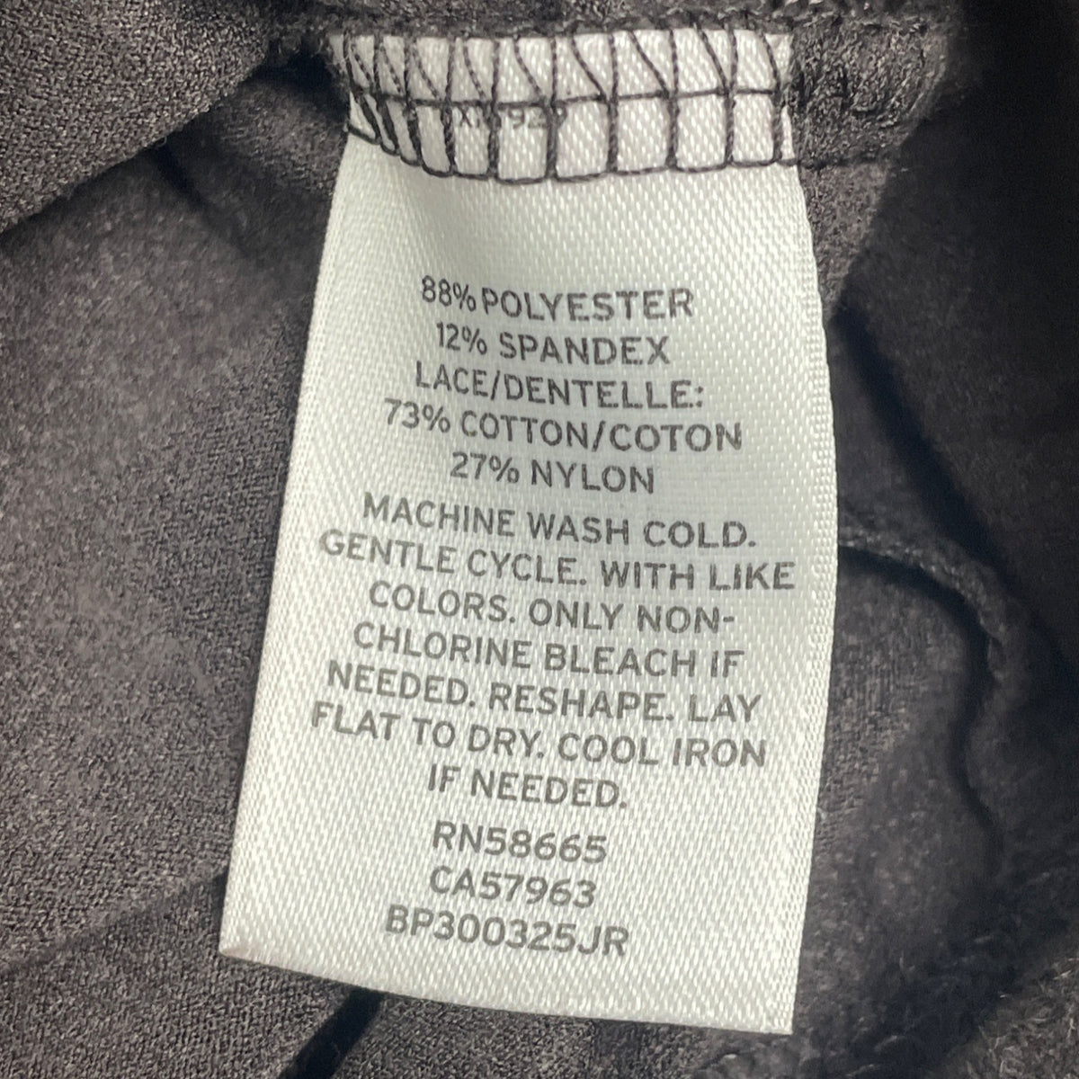 Sun & Shadow Women's Lace Back Gray Sleeveless Tank Top Size M