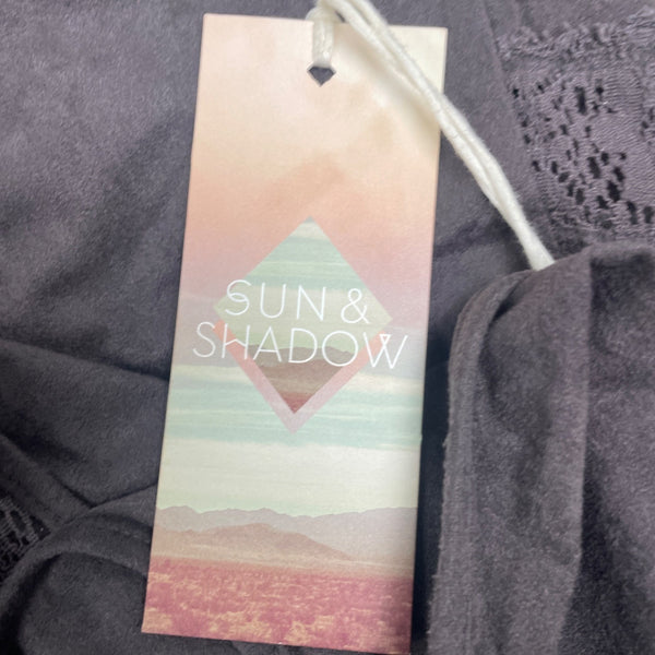 Sun & Shadow Women's Lace Back Gray Sleeveless Tank Top Size M