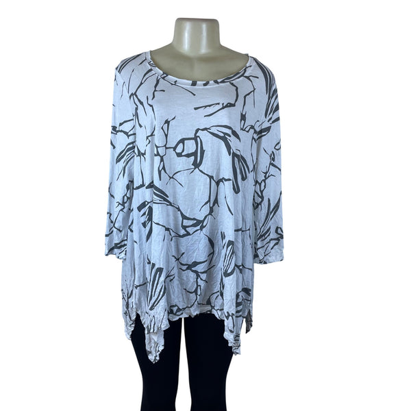 Chalet et ćeci Women's White/Black Abstract Tunic Top 3/4 Sleeves Sz M - New