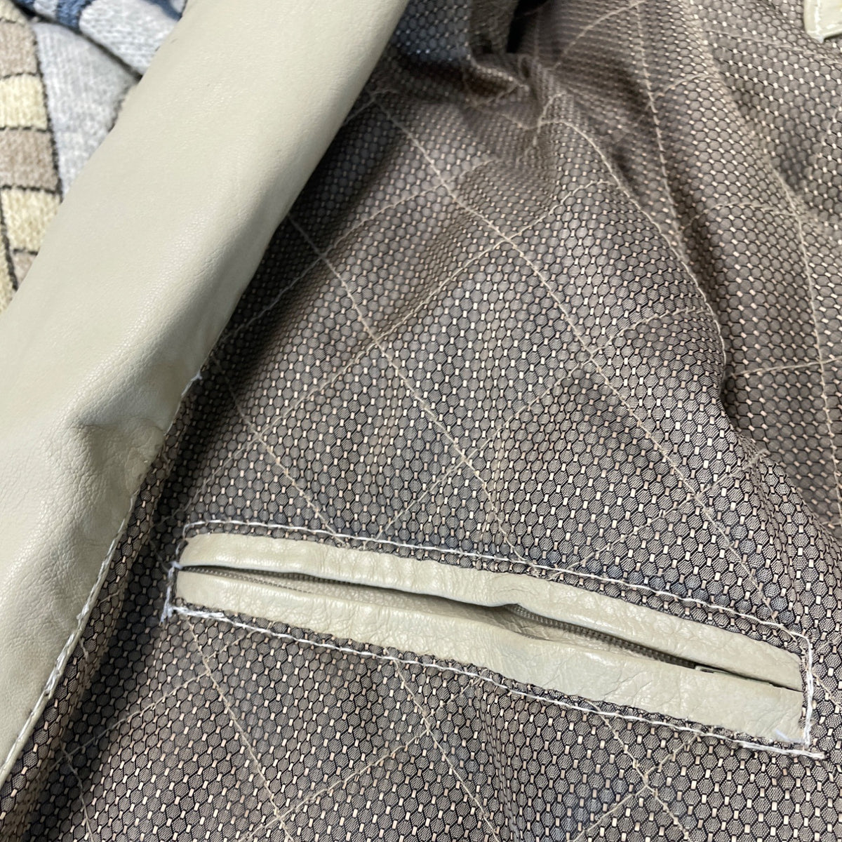 Vintage Joy Leather Beige Mens Button Front Jacket With Stitch Detail Coat Sz L