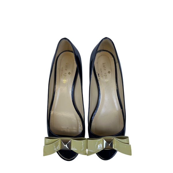 Kate Spade Women Black & Light Green Patent Leather Bow Open-Toe Wedges Size 5B