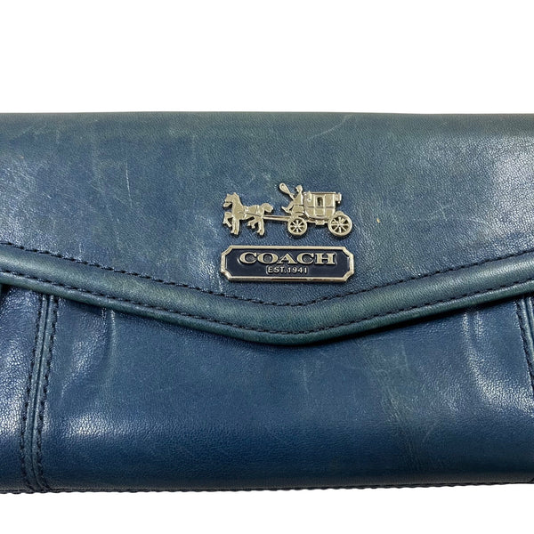 Coach Womens Navy Leather Wallet Horse & Carriage Logo Classic Design Functional Style