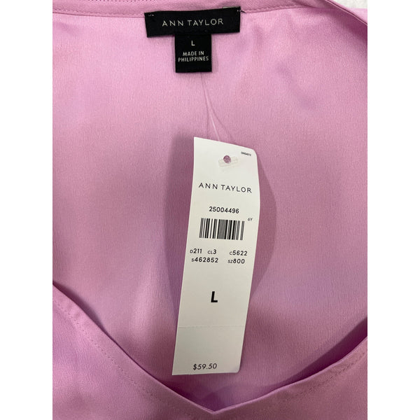 Ann Taylor Women's Pink short sleeve V-neck Blouse Sz L - NWT