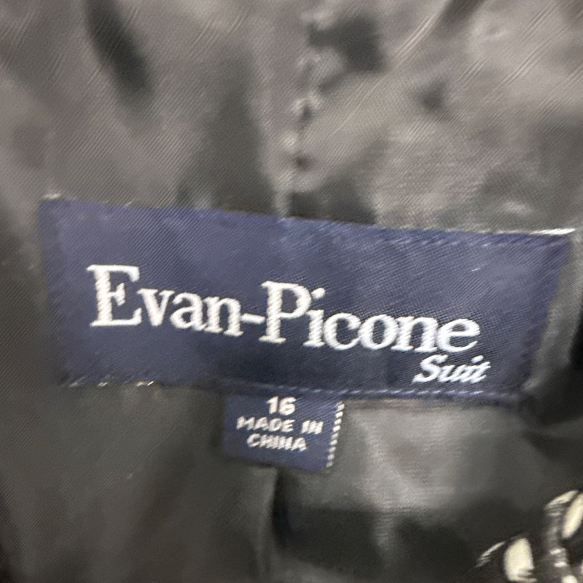 Evan- Picone Women’s Black & White Blazer & Skirt Set Classic Design Size 16