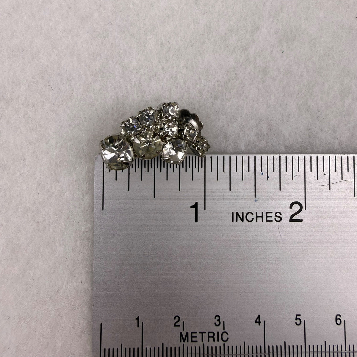 Vintage Cluster Rhinestone Pin & Clip-On Earrings Silver Tone Leaf Motif  Set