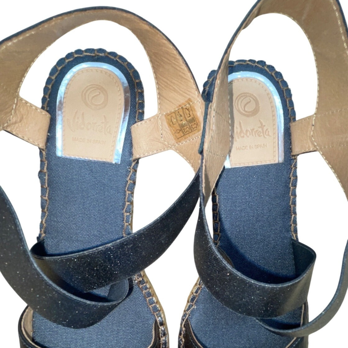 Vidorreta Womens Metallic Graphite Napa Strappy V Love Wedge Sandals Size 40 New