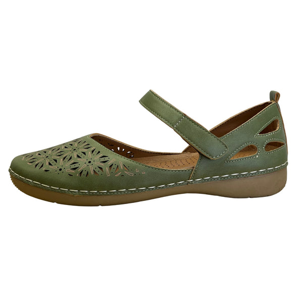 Good Choice Women’s Olive Perforated Floral Design Faryn Flat Shoes Sz 10