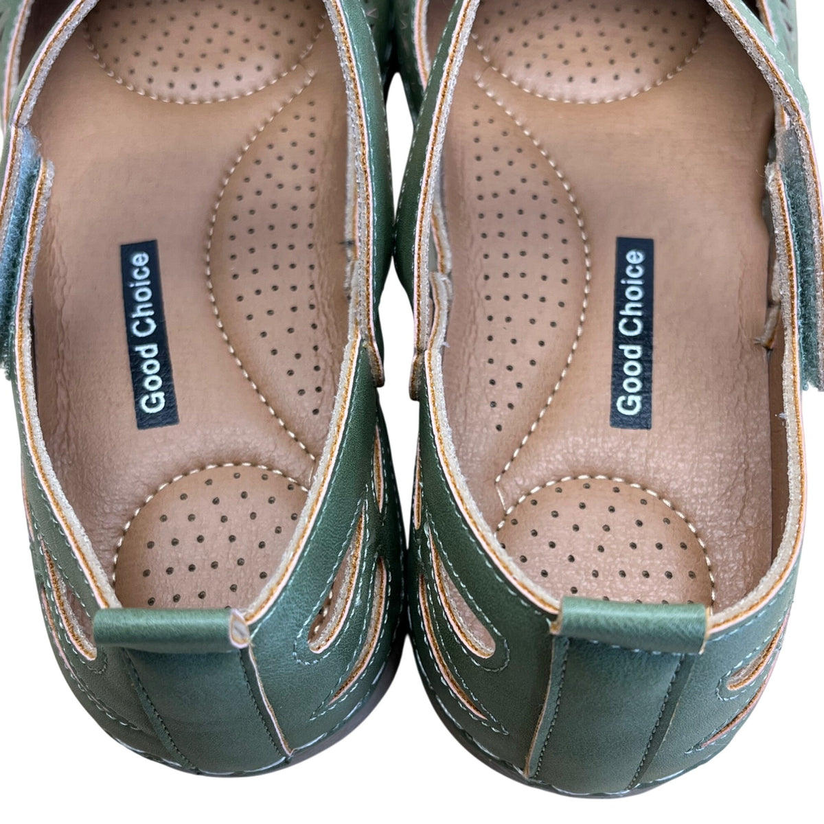 Good Choice Women’s Olive Perforated Floral Design Faryn Flat Shoes Sz 10