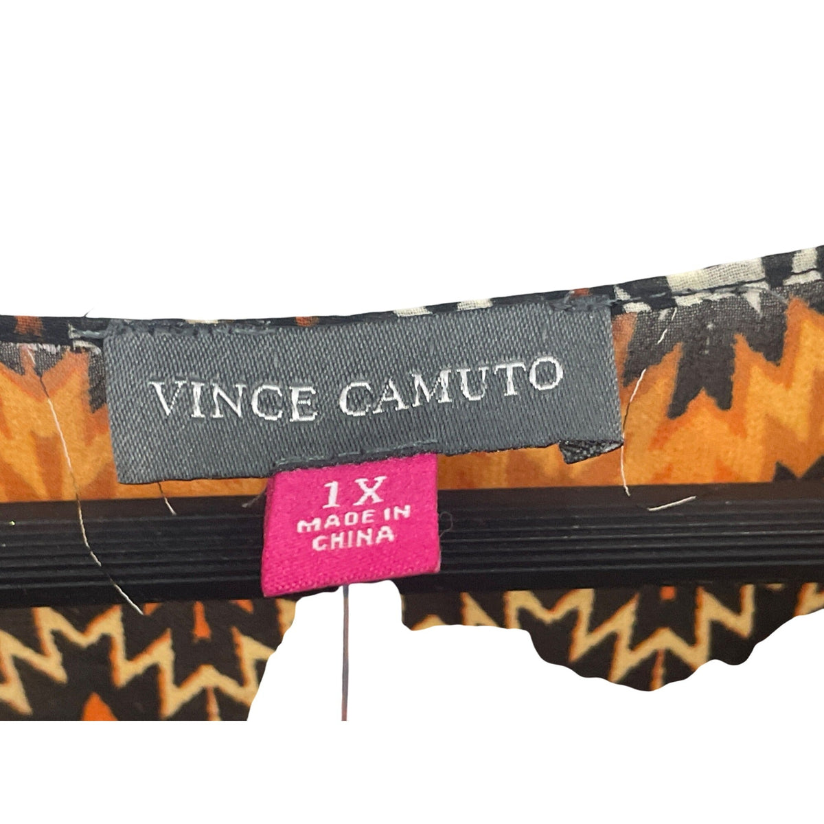 Vince Camuto Womens Multicolor Chevron Print Blouse 1X Lightweight & Stylish Tunic Top