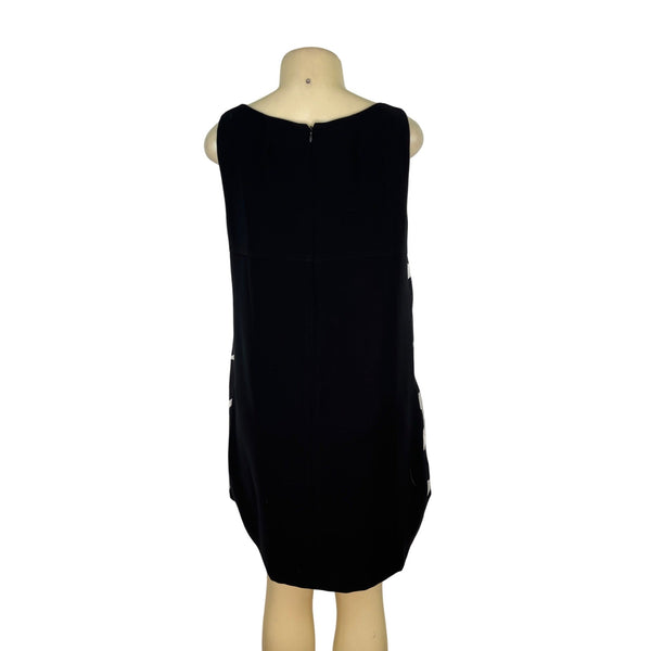 Black & White Sleeveless Shift Dress With Back Zipper Closure By Bebe Tailor