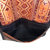 Vintage Unbranded Women's Brown & Black Tribal Ethnic Wallet Sz M