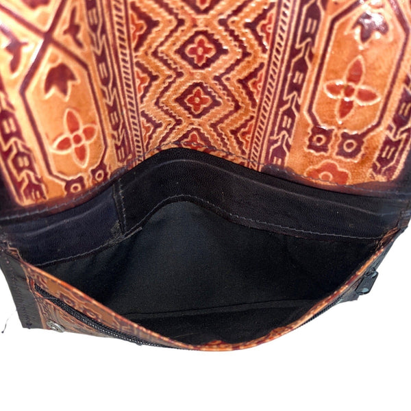 Vintage Unbranded Women's Brown & Black Tribal Ethnic Wallet Sz M