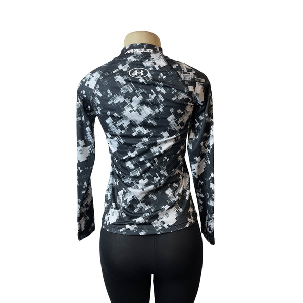 Under Armour Girl's Youth Black & White Digital Camo Design Shirt YLG Large