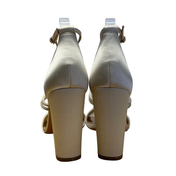 Badgley Mischka Laney Ivory Satin Rhinestone Embellished Heeled Sandals Sz 9