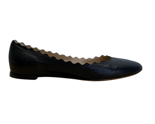 Chloé Women’s Black Scalloped Leather Ballet Flats Size 7US