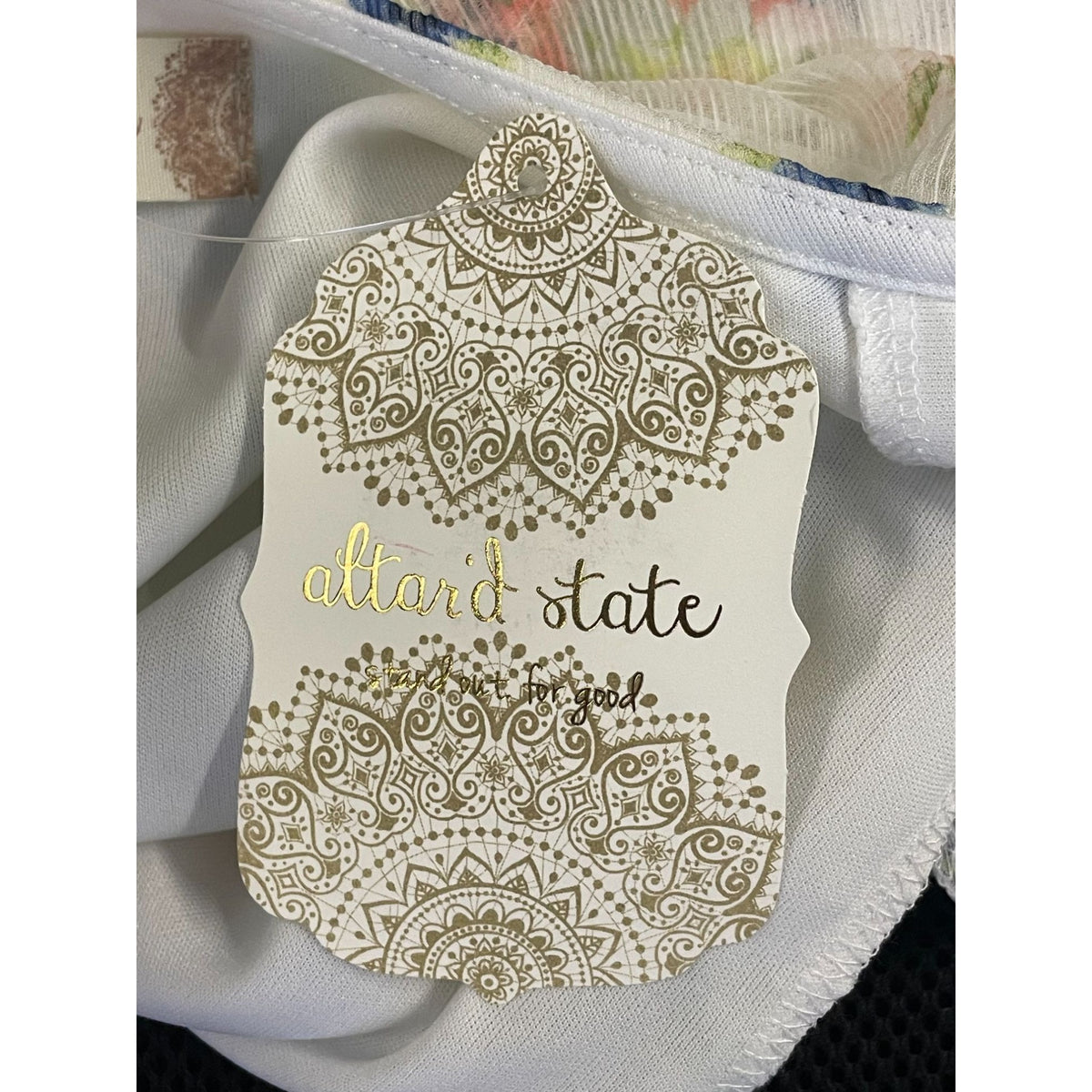 Floral Maxi Wrap Dress With Short Flutter Sleeves & Tie Waist Light Sheer Fabric White With Blue & Green Print Womens Size M New