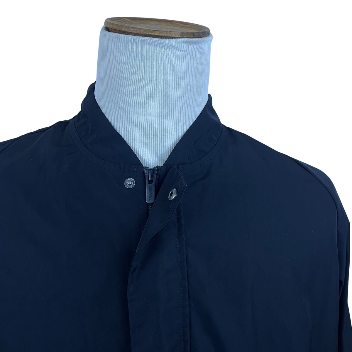 Nike Mens Black Polyester Jacket Long Sleeve Lightweight Design Size L