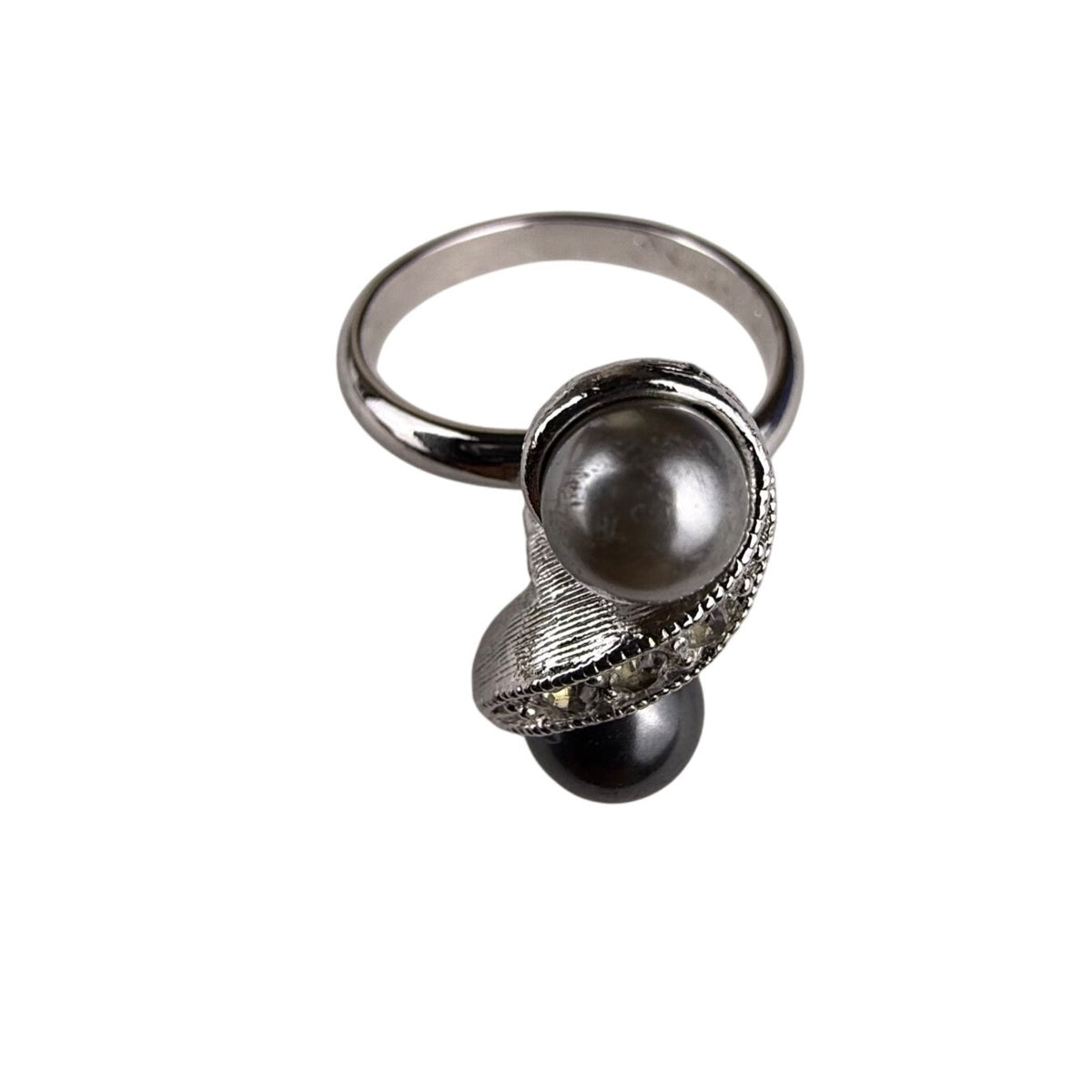 Sarah Coventry Silver Tone Double Pearl Statement Ring Elegant Design Size 5