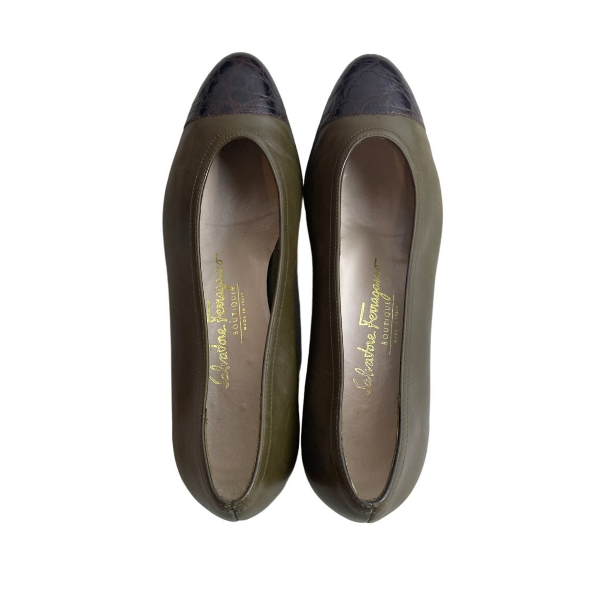Vintage Salvatore Ferragamo Women's Olive Green Flat Shoes Sz 8B