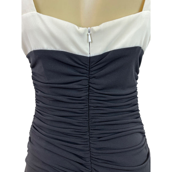 Js Boutique Ruched Black & White Sleeveless Dress With Beaded Neckline  Szize 10