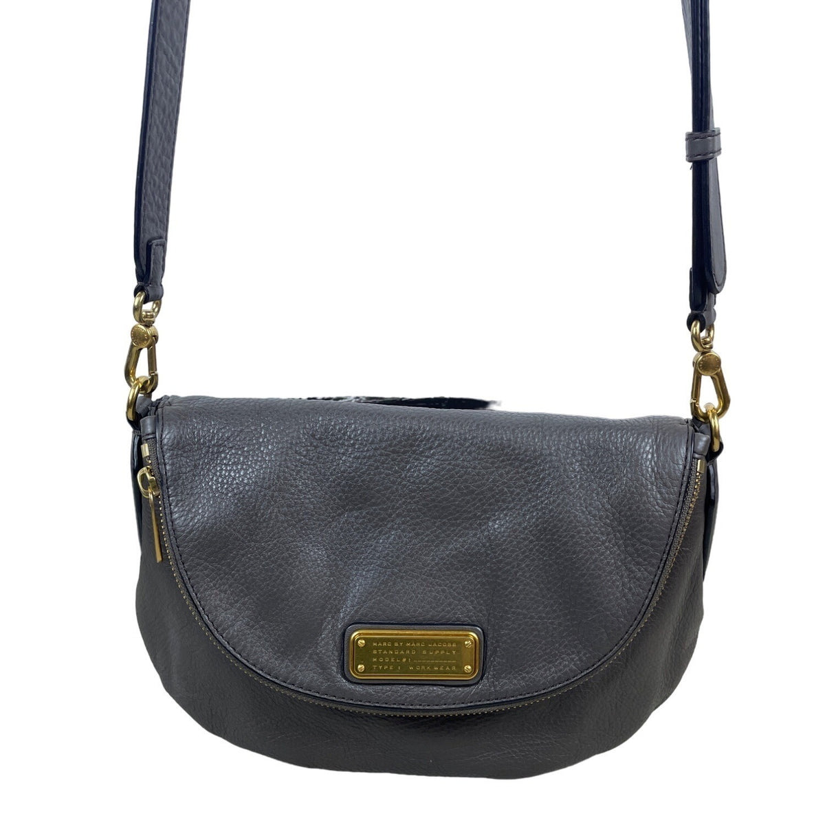 Marc Jacobs Women’s Grey Leather Classic Q Natasha Shoulder Bag Gold Details SzM