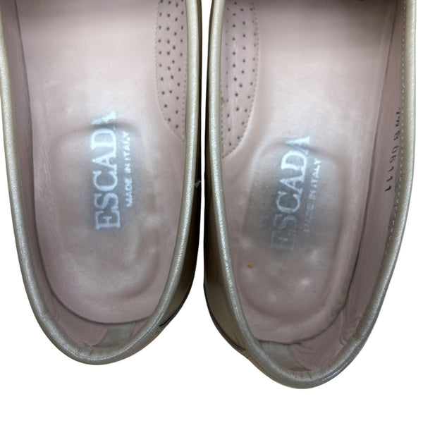 Escada Women’s Beige Leather Gold Hardware Handsewn Moccasin Loafers Size 7.5B
