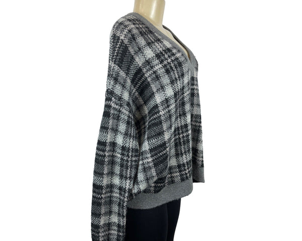 Banana Republic Women's Grey & Black Grid Cropped Plaid V Neck Sweater Sz M