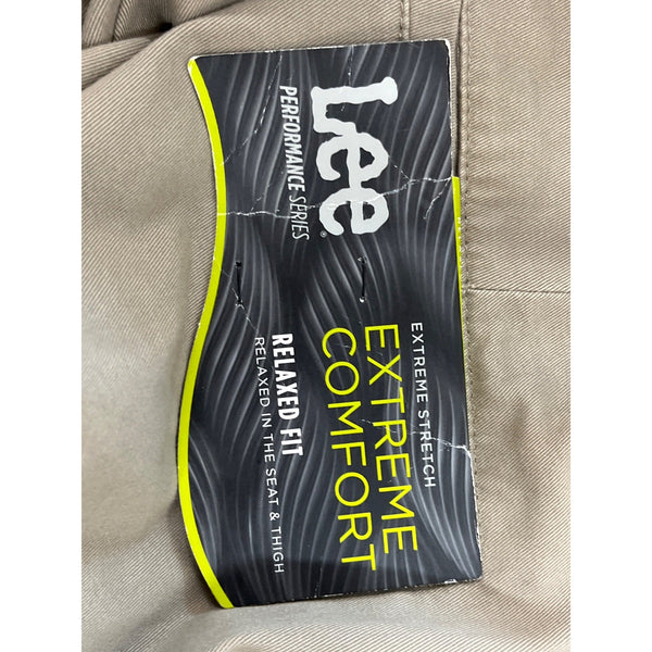 Lee Performance Series Men’s Khaki Relaxed Fit Pants Sz 30x32 - NWT