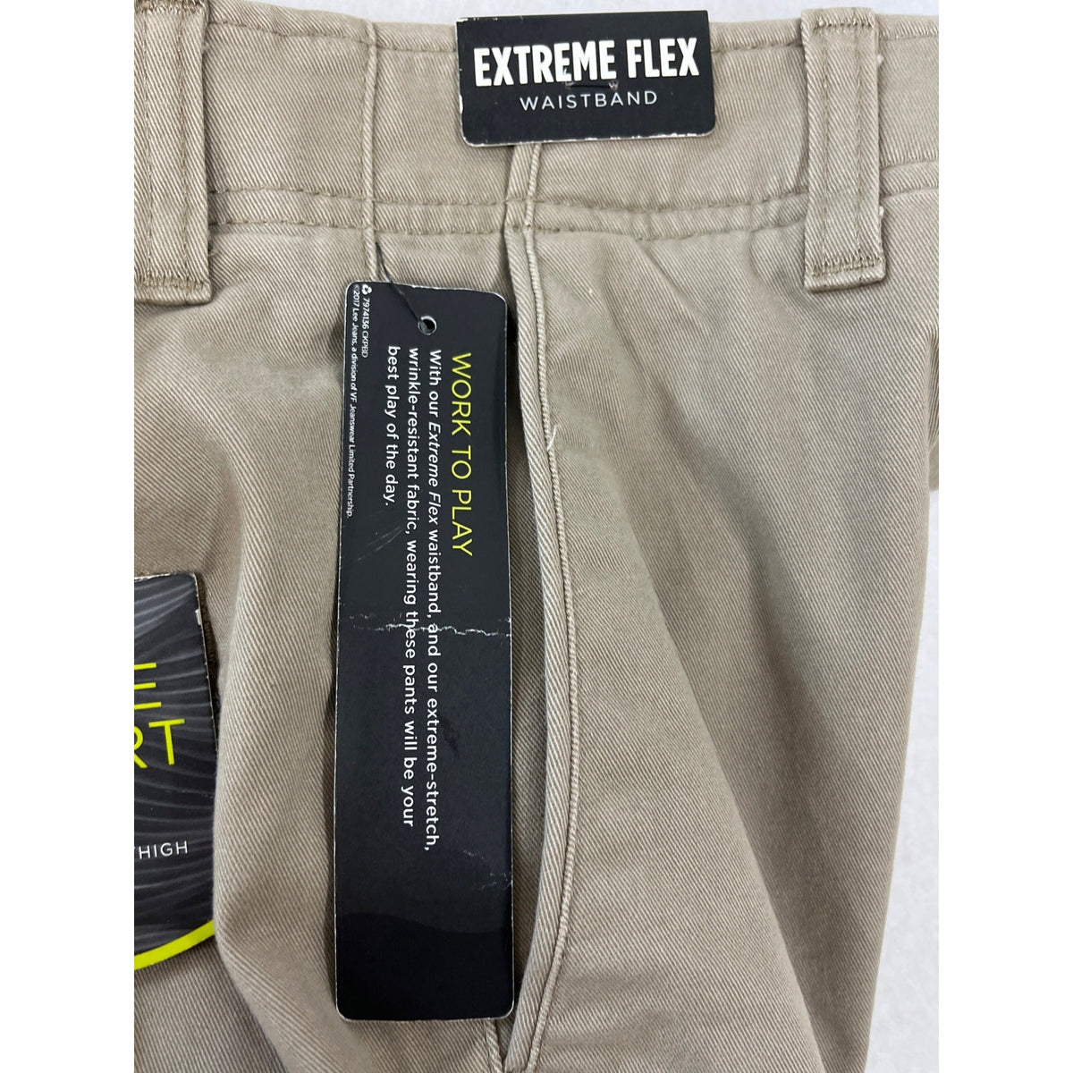 Lee Performance Series Men’s Khaki Relaxed Fit Pants Sz 30x32 - NWT