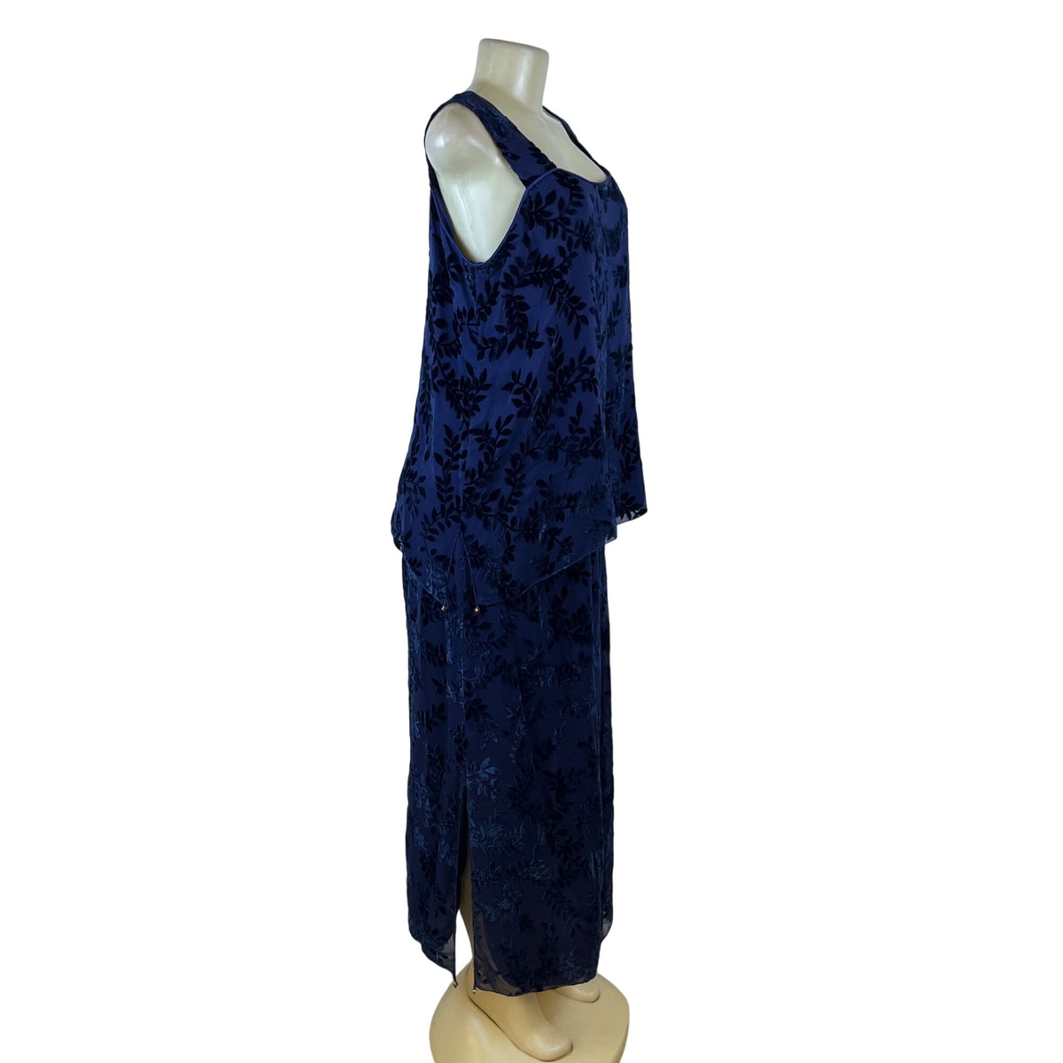 Sara Mique Three-Piece Set Women's Blue Velvet Leaf Patterned Size L
