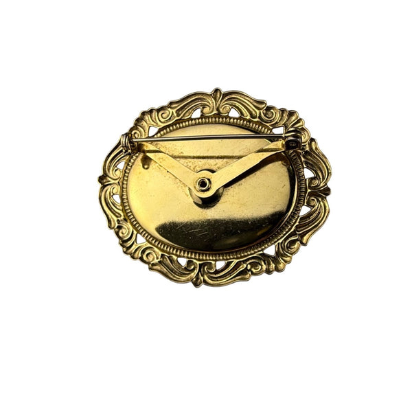 Vintage Cameo Brooch Pin With Ornate Gold Tone Frame Oval Lady Design Elegant