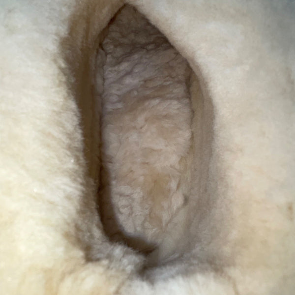 Shearling Supreme Unisex Beige Suede Cozy Sheepskin Rolltop Slippers Sz W11/M10