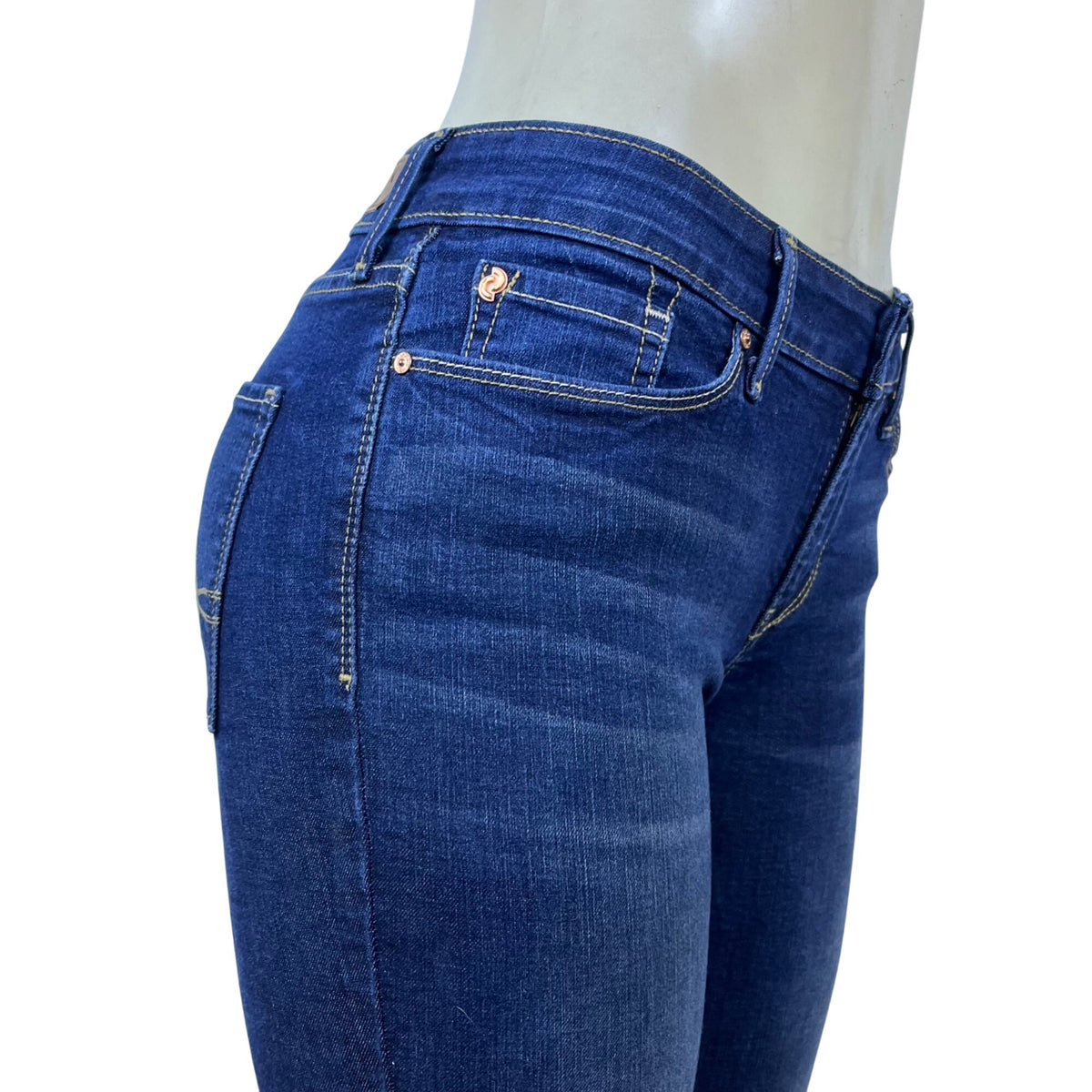 Denizen Levi’s Women's Dark Blue Denim Capri Jeans Stretch Slim Fit Sz 4