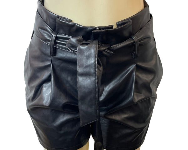 Unbranded Women's Black Faux Leather Style Shorts Sz M