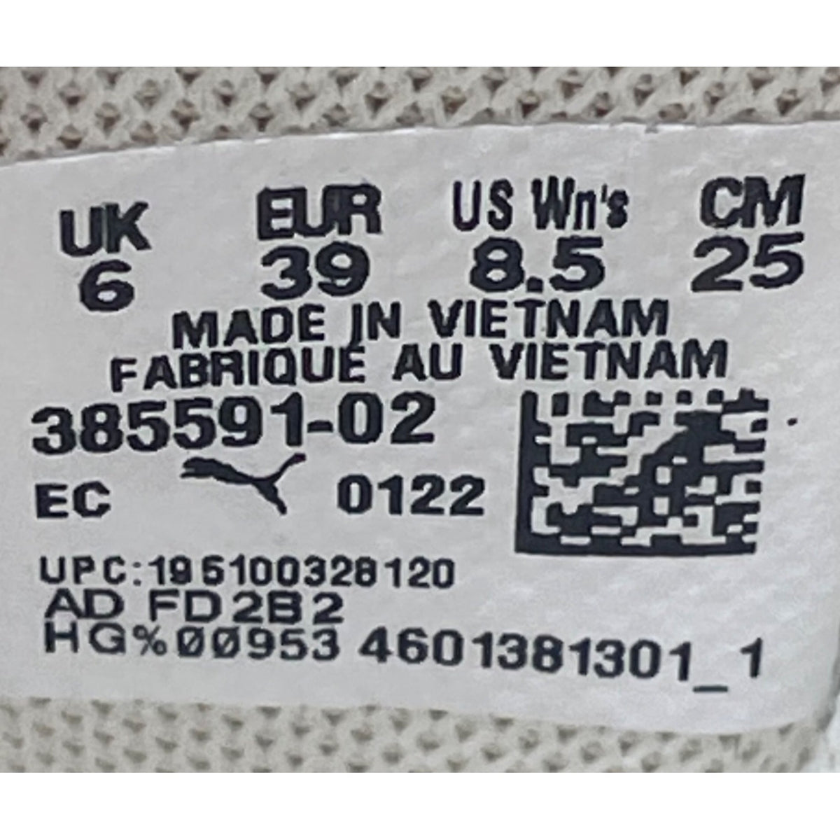 Puma Women’s White Green Pink Leather Lace Up Casual Platform Sneakers Size 8.5